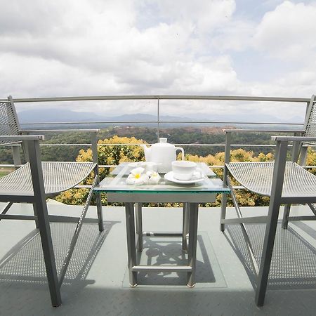 Villa Sky Pavilion à Kandy Extérieur photo